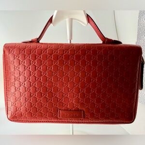 A CONDITION Gucci Red Micro Guccissima Leather Double zip Travel Wallet Clutch